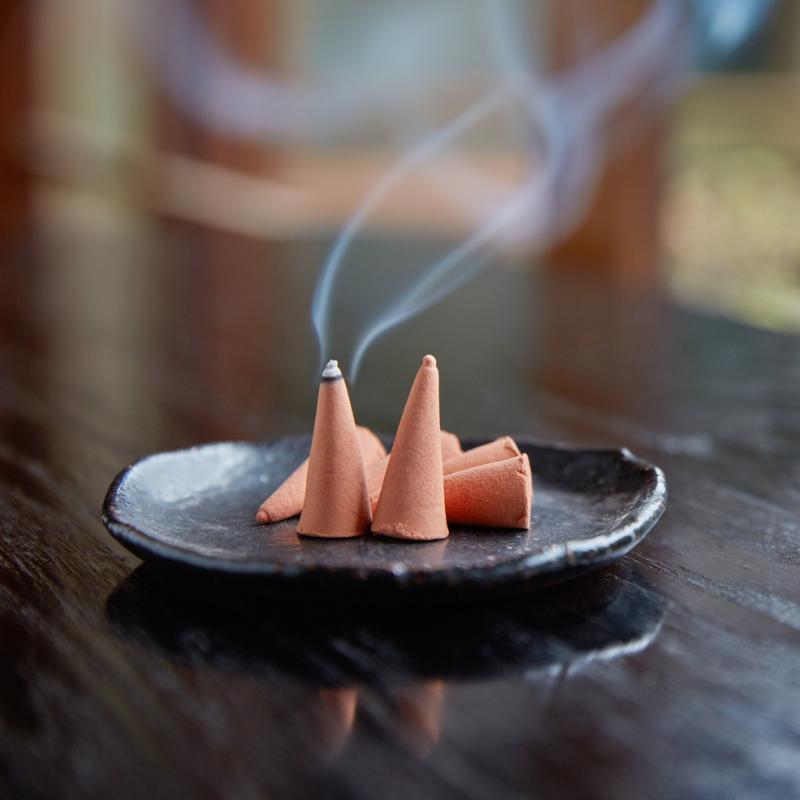 Sachet de 60 Cônes d’Encens – Harmonie des 6 Senteurs Sacrées