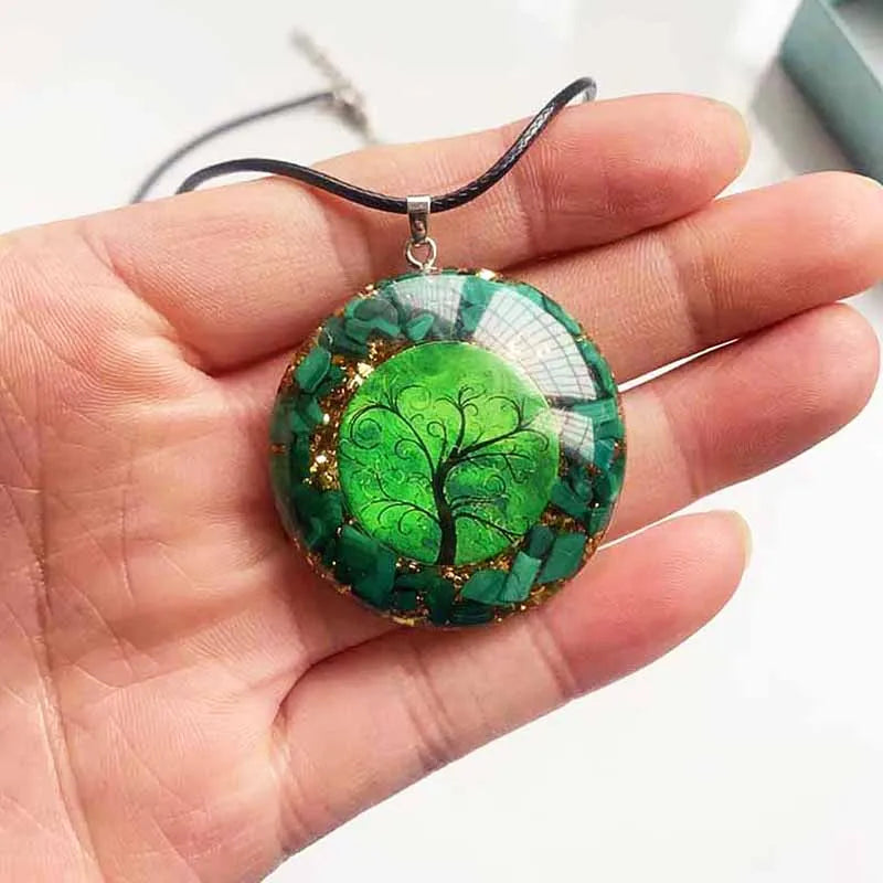 Pendentif Orgonite en Malachite et arbre de vie