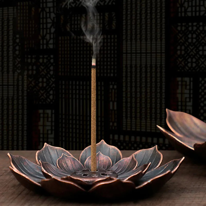 Support d’Encens Lotus – Équilibre, Élégance & Harmonie Sacrée