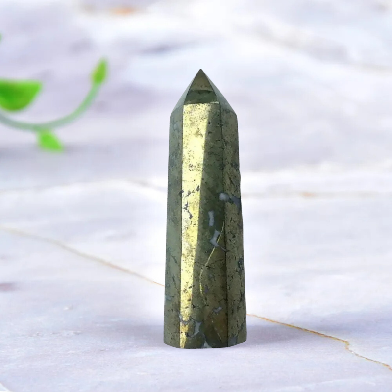 Pointe naturelle en Pyrite - Abondance, Protection et Confiance